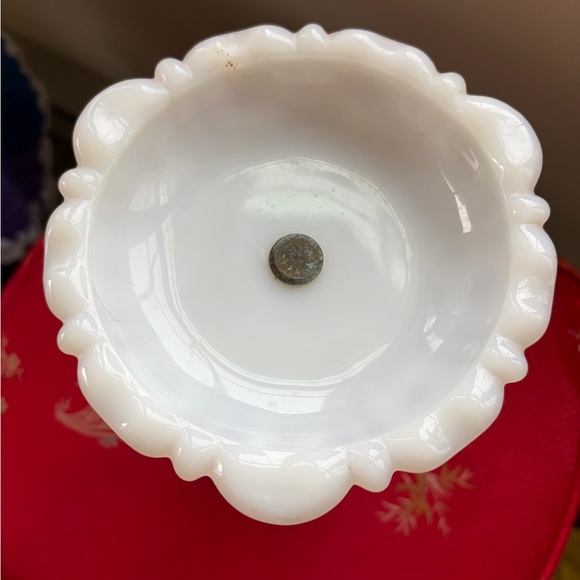 Vintage Art Deco Bronze Cherub on Koi Fish with Milk Glass Top / Marble Base - Picture 2 of 5